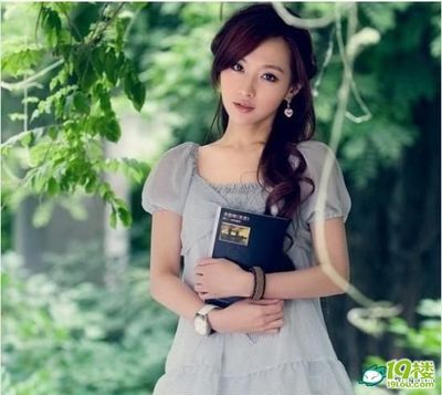 一个女人同时和多个男人_: 令人思绪万千的消息，究竟缘由何在？