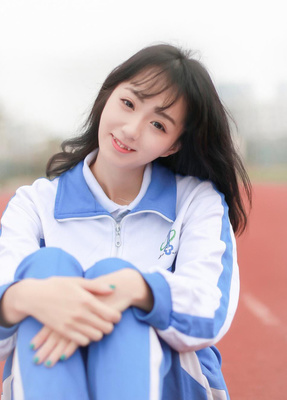 肉色丝袜女职员_: 争吵不休的问题，未来会引发怎样的共鸣？